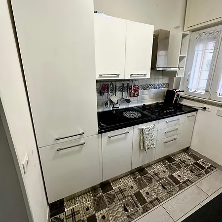 La Casa Di G Metro A Tra Vaticano E Gemelli Apartman *