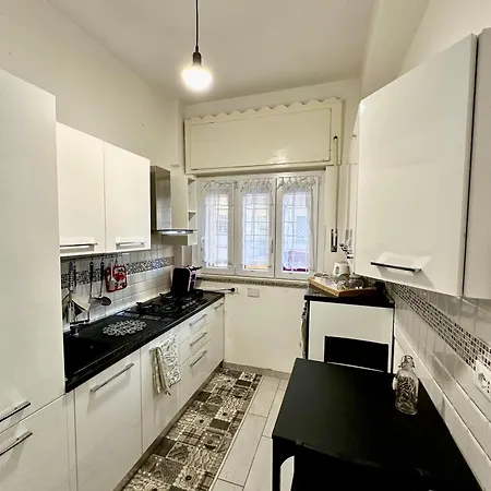 La Casa Di G Metro A Tra Vaticano E Gemelli